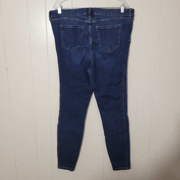 Torrid Midfit Super Skinny High Rise Stretch Size 16T - Picture 5 of 9